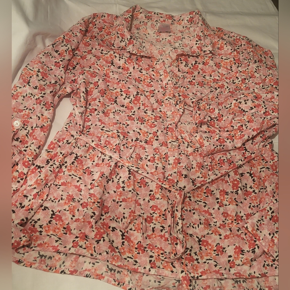 No boundaries floral blouse